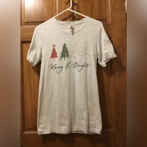 Women’s Christmas T shirt.